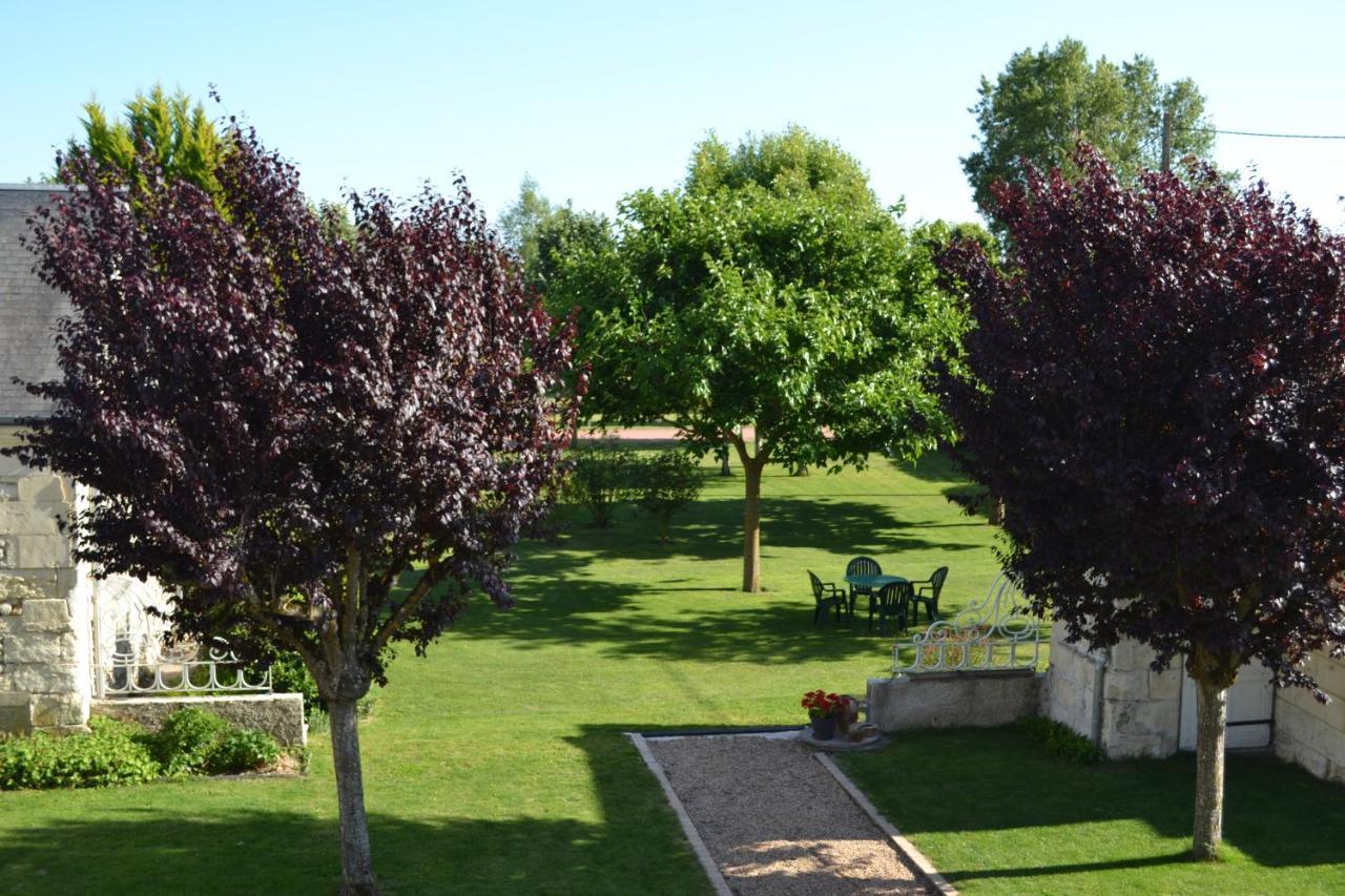 Les Chambres D Hotes Du Lavoir Restigne Bagian luar foto