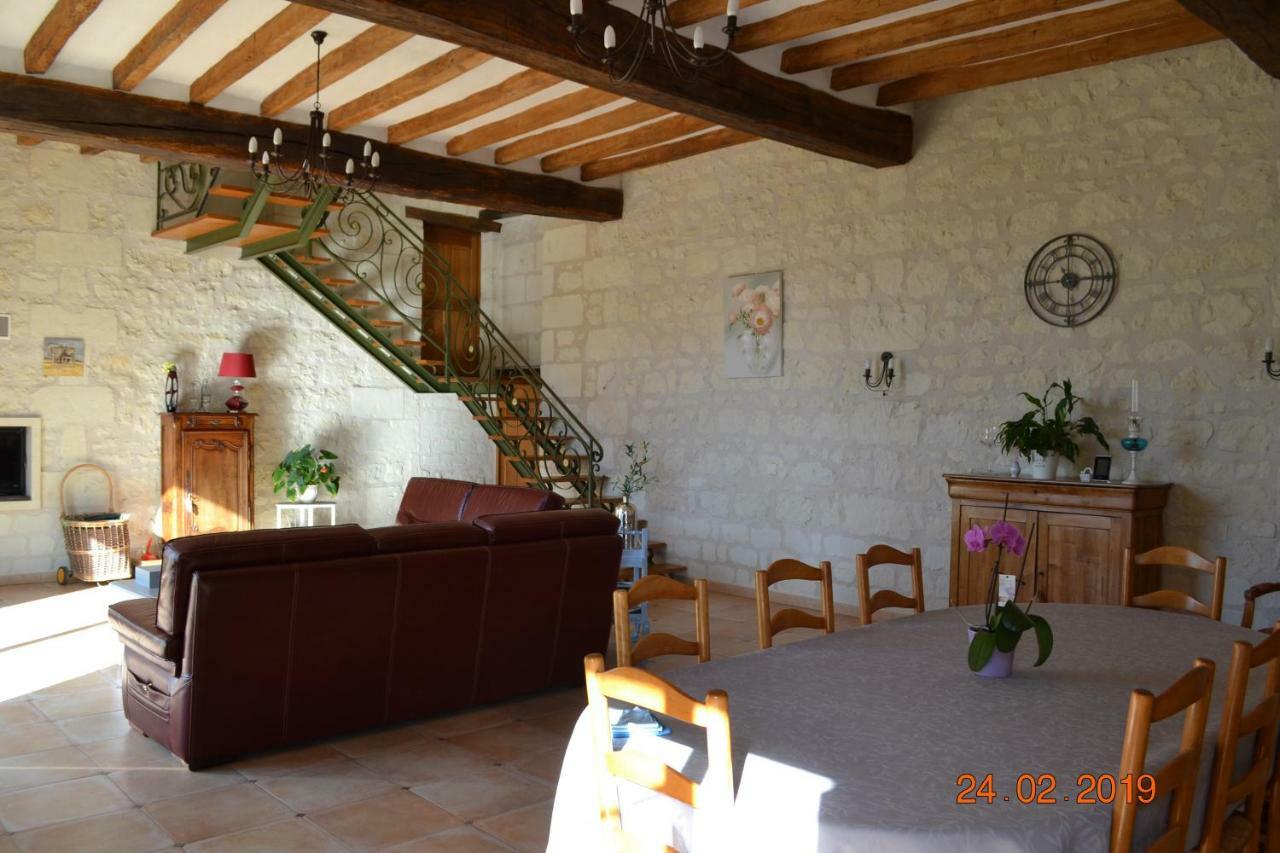 Les Chambres D Hotes Du Lavoir Restigne Bagian luar foto