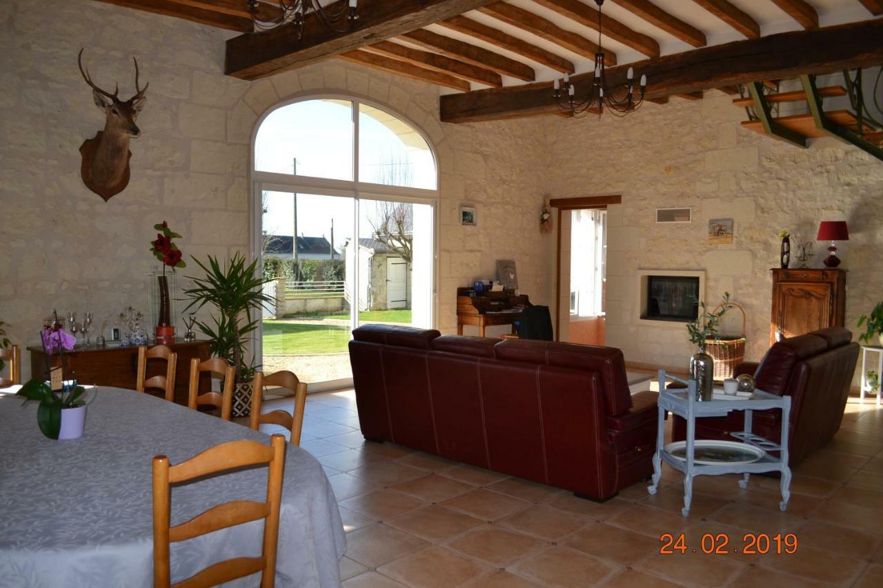 Les Chambres D Hotes Du Lavoir Restigne Bagian luar foto